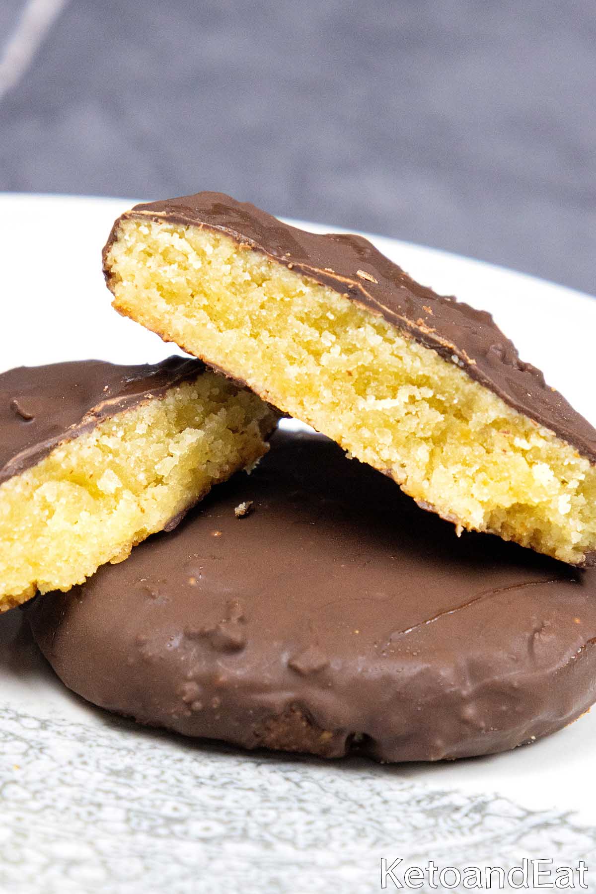 Almond Chocolate Cookies