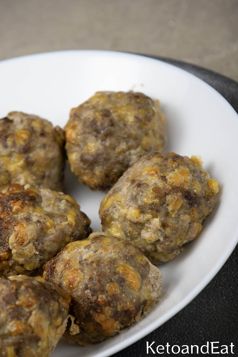 Breakfast Meatballs