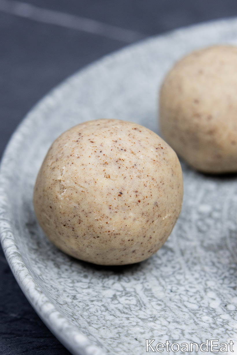 Cake Balls