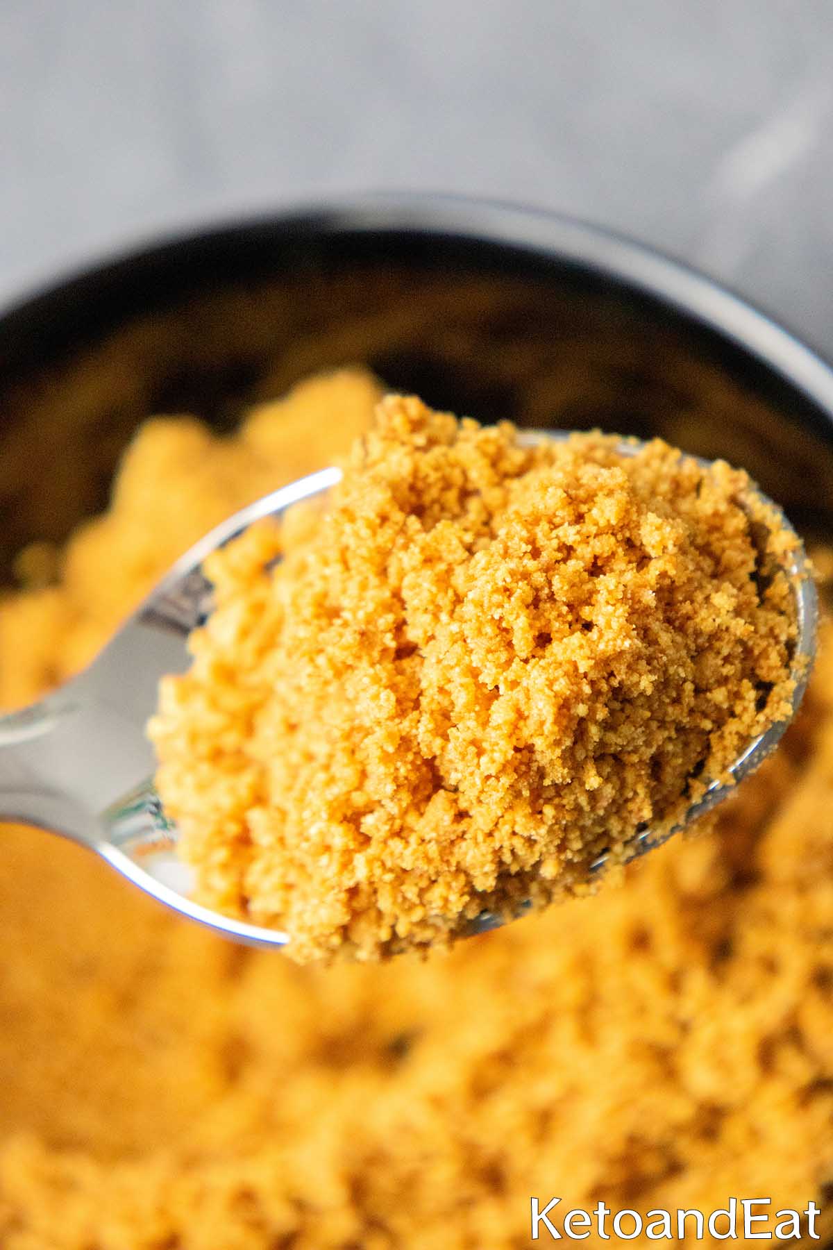 Caramelized Toffee Crumbles