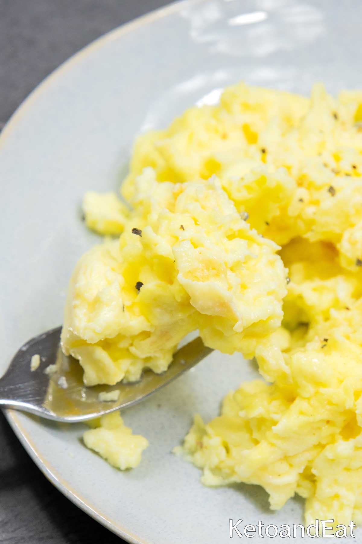 Carnivore Cottage Cheese Scrambled Eggs Recipe