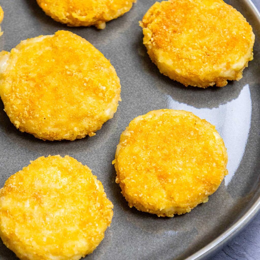 Carnivore Crispy Cheese Bites