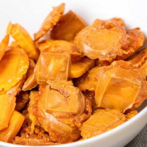 Carnivore Crunchy Cheddar Puffs