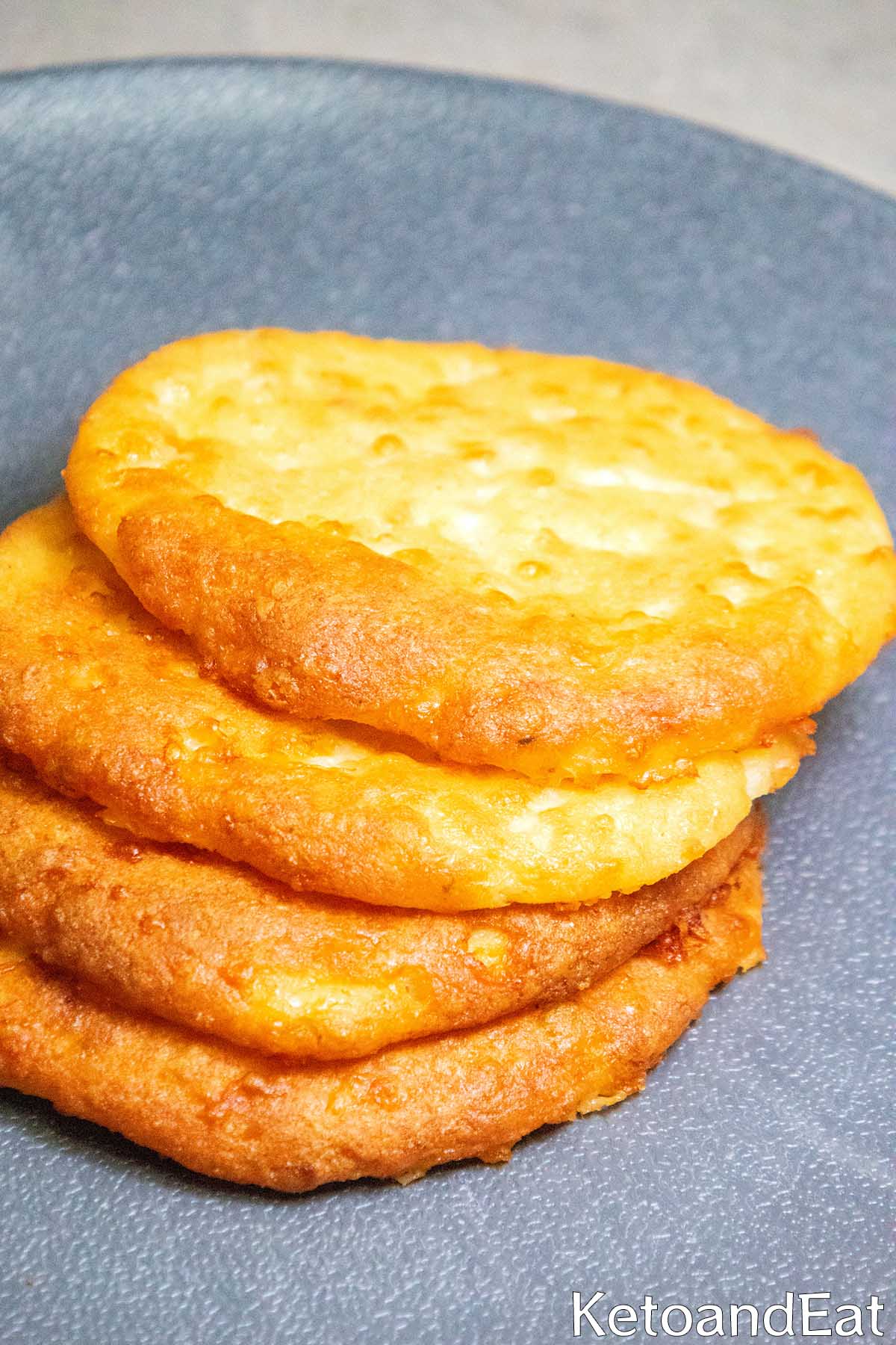 Carnivore Diet Cheese Buns