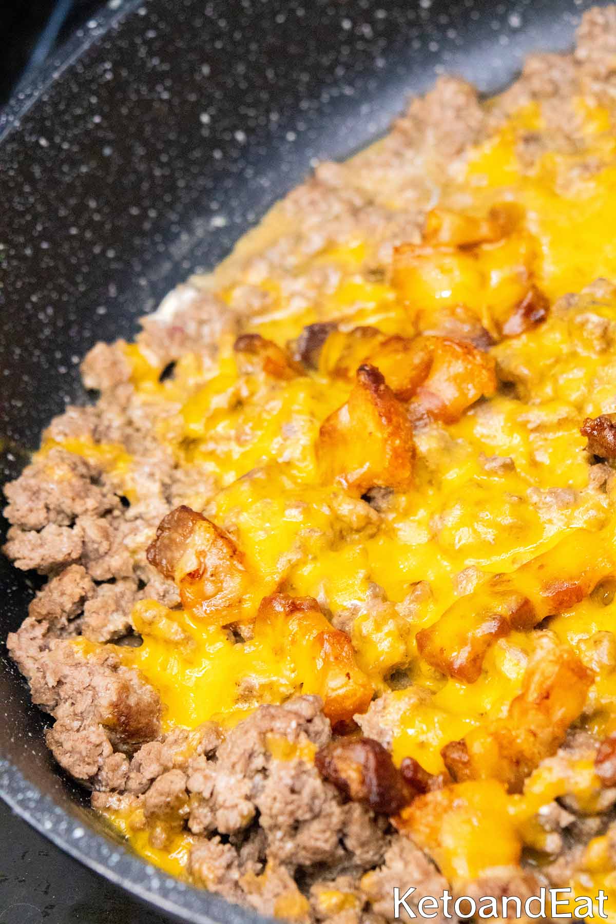 Carnivore Skillet Cheeseburger Casserole