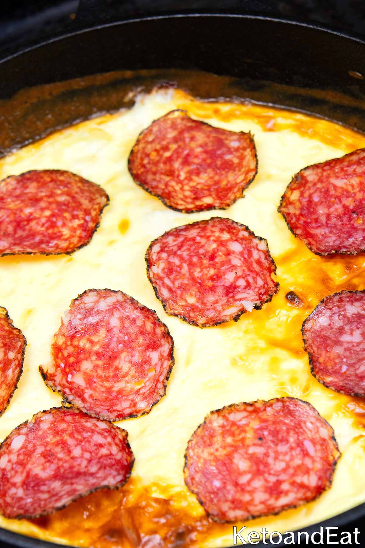 Carnivore Skillet Pepperoni Pizza Recipe 