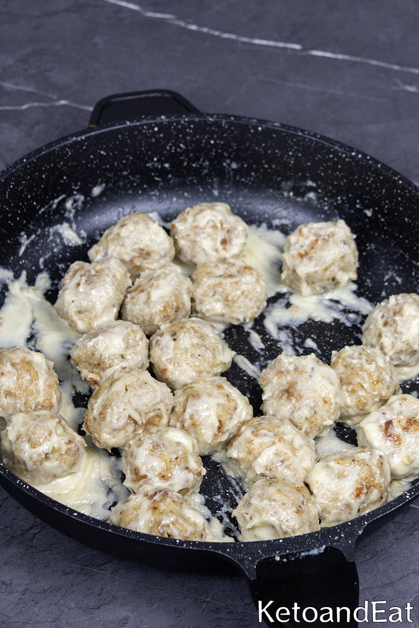Carnivore Turkey Meatballs With Sauce Recipe