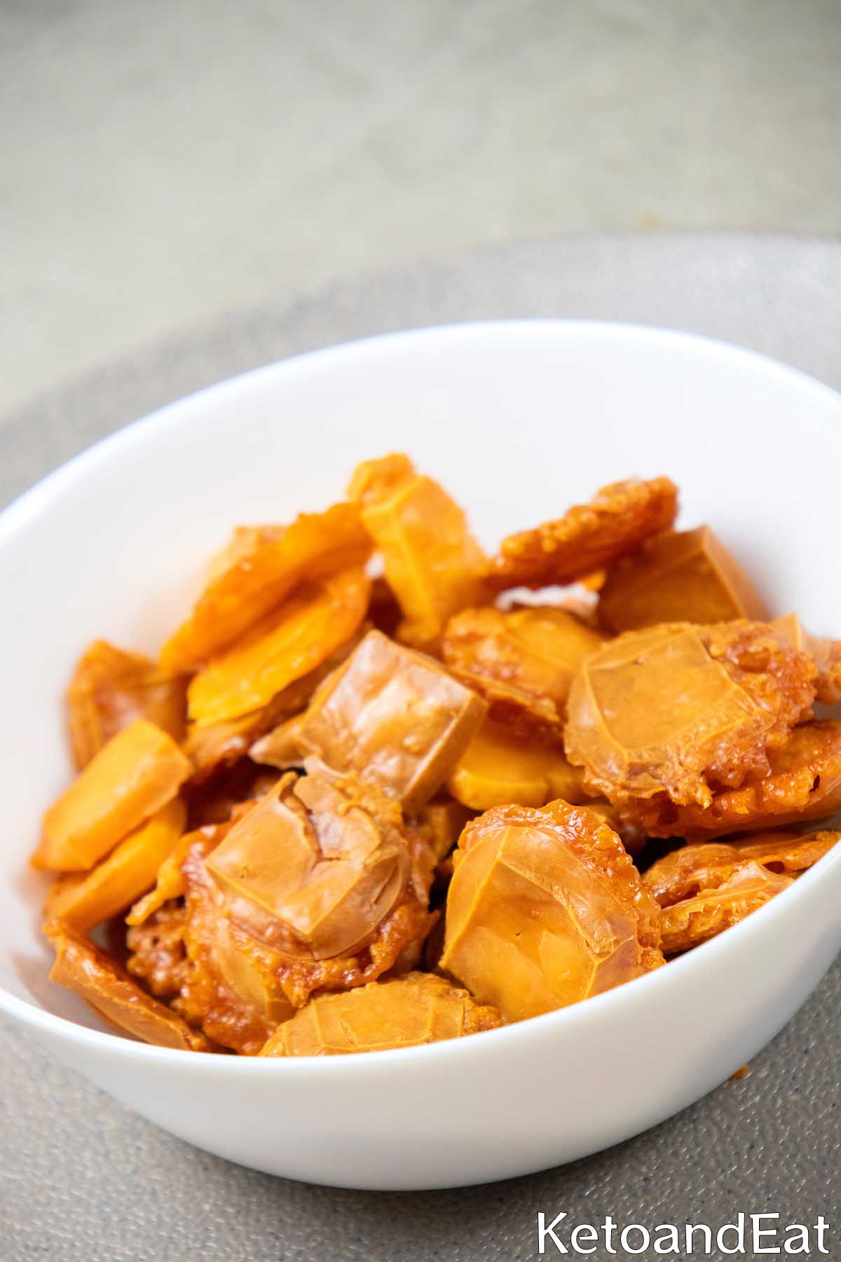 Crunchy Cheddar Puffs 