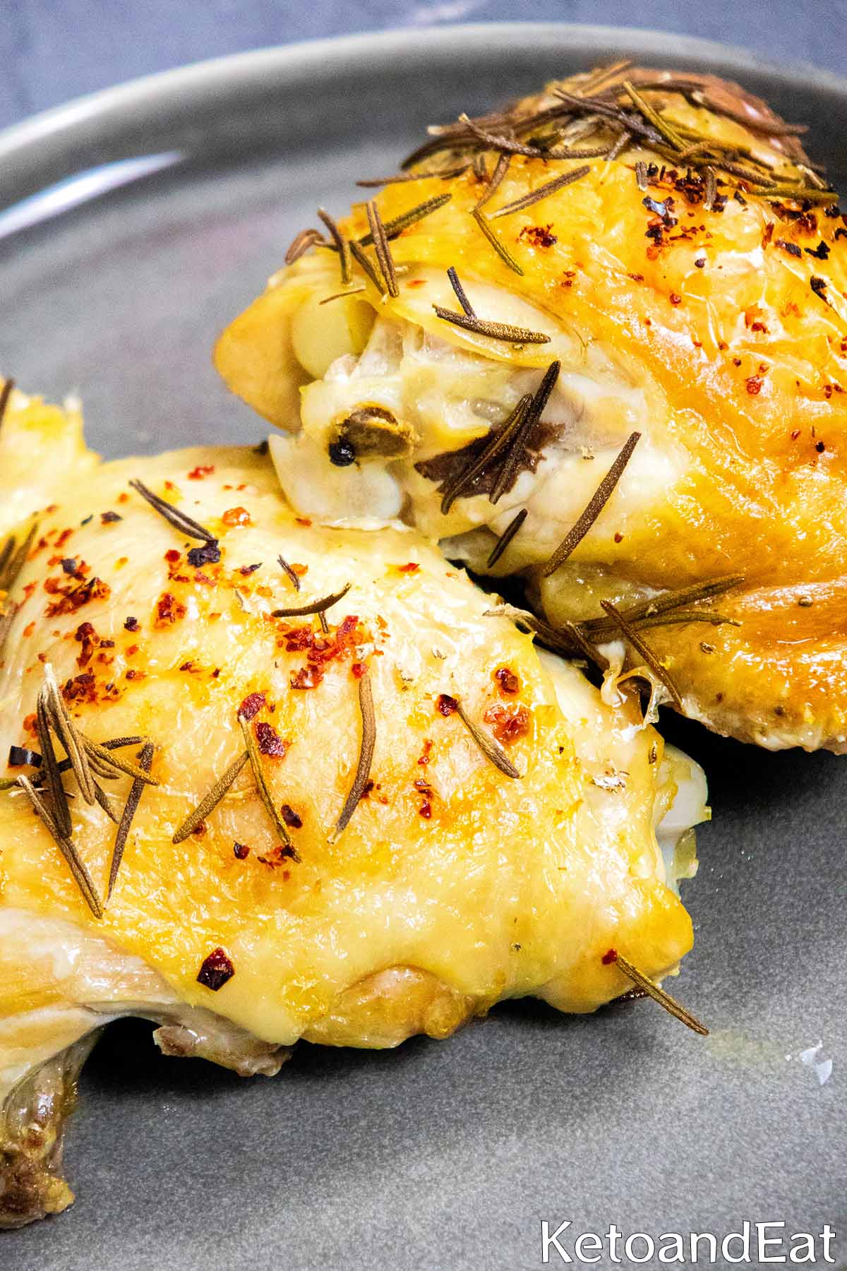 Easy Chicken Thighs
