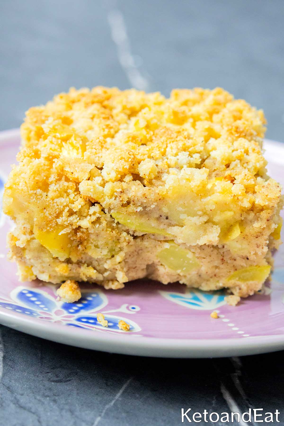 Easy Keto Apple Cake