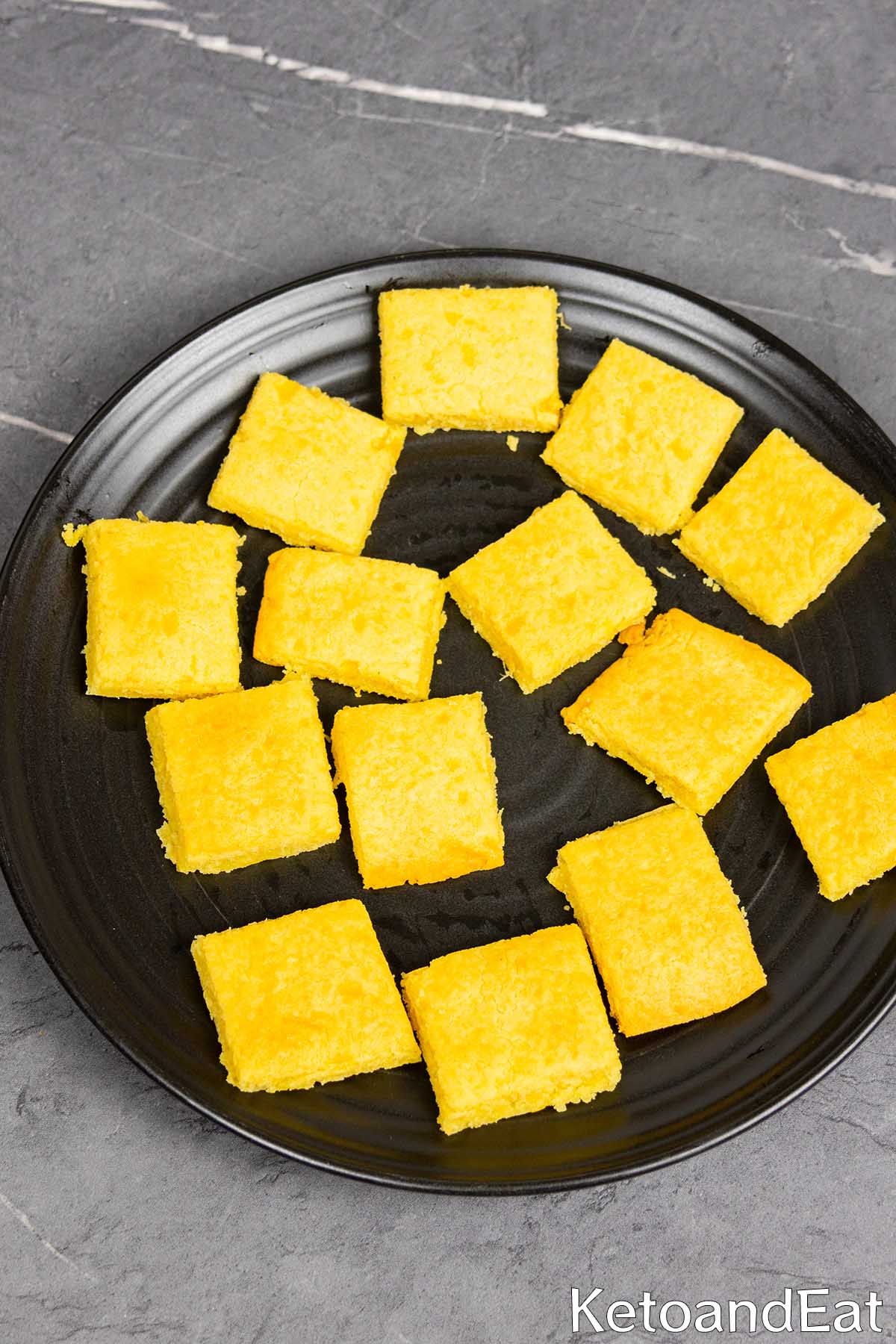 Easy Keto Crackers
