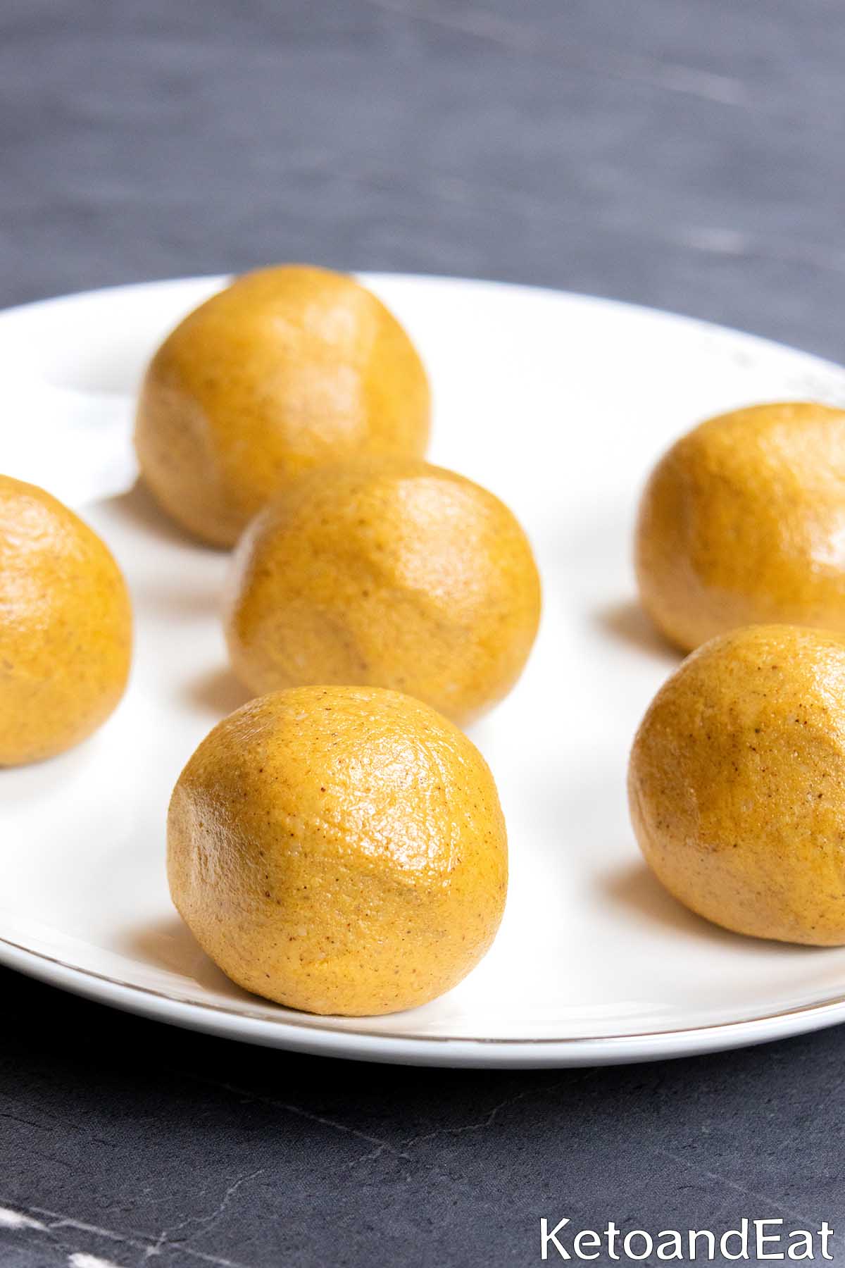 Keto Protein Balls