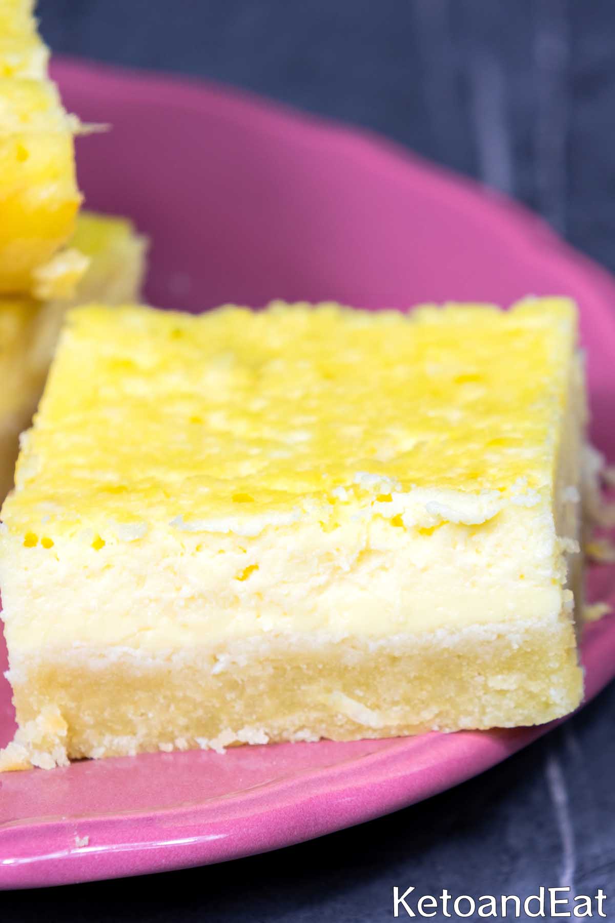 Easy Low Carb Lemon Bars Recipe