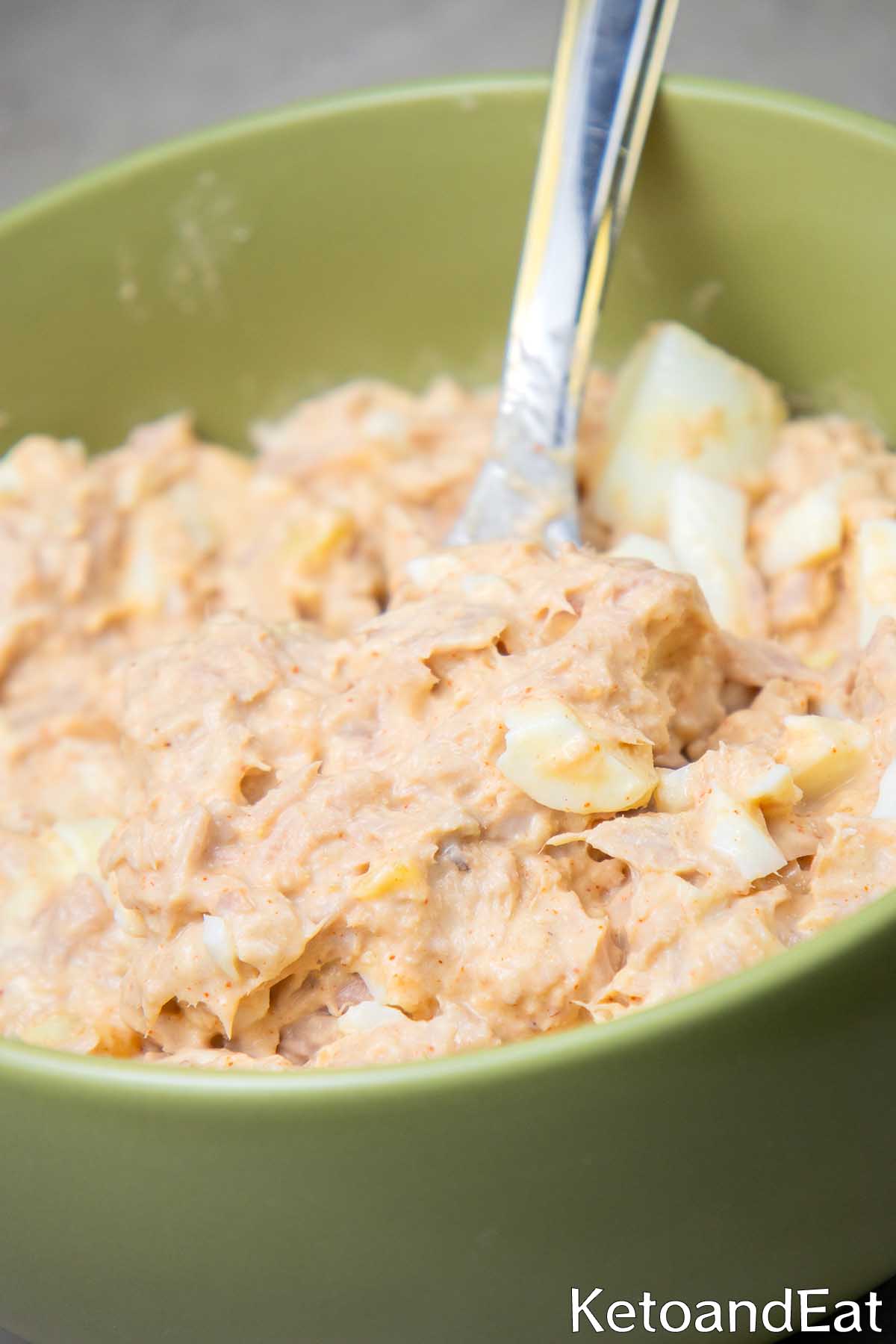 Easy Tuna & Eggs Salad