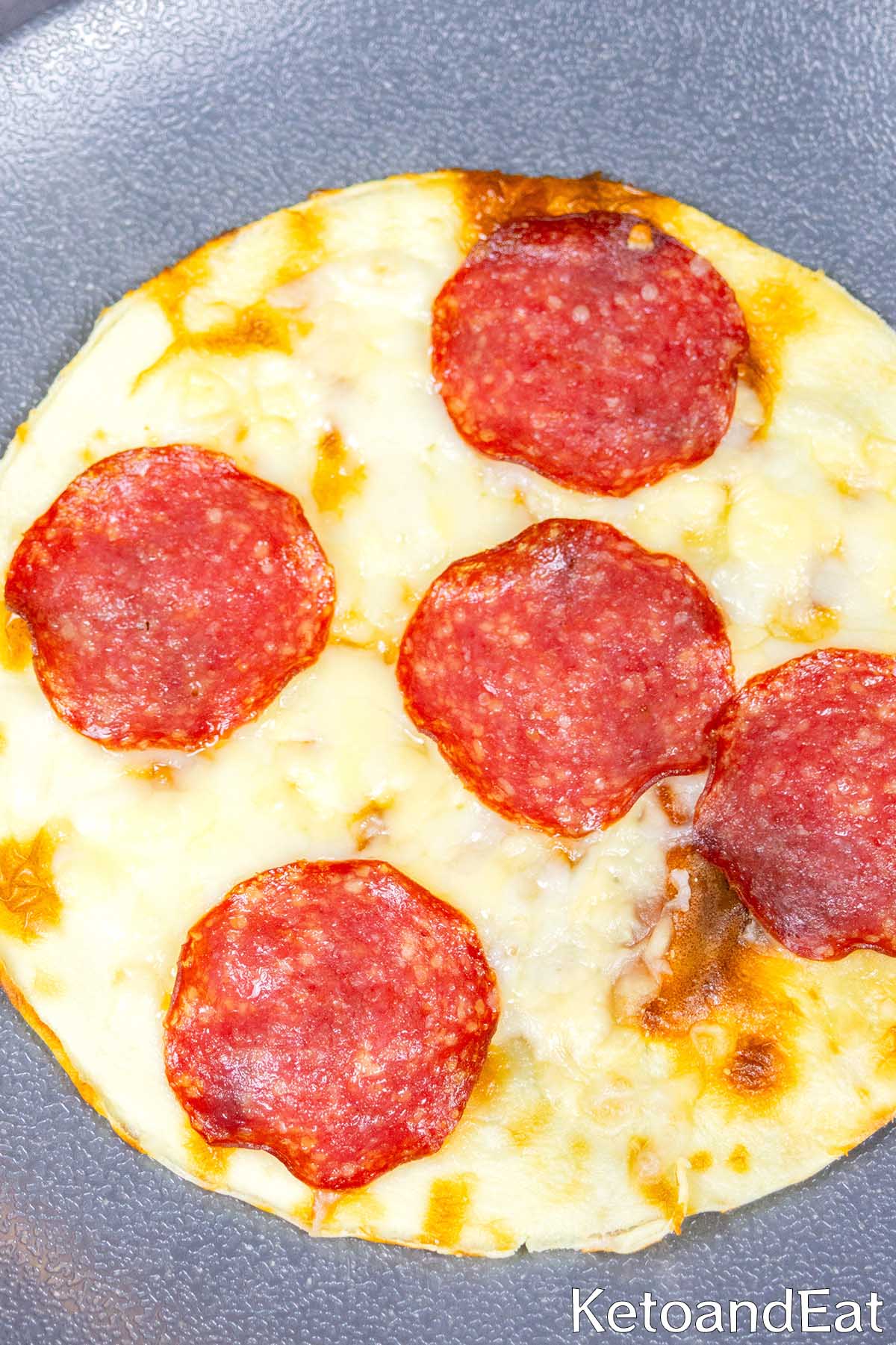 High Protein Cottage Cheese Pizza 