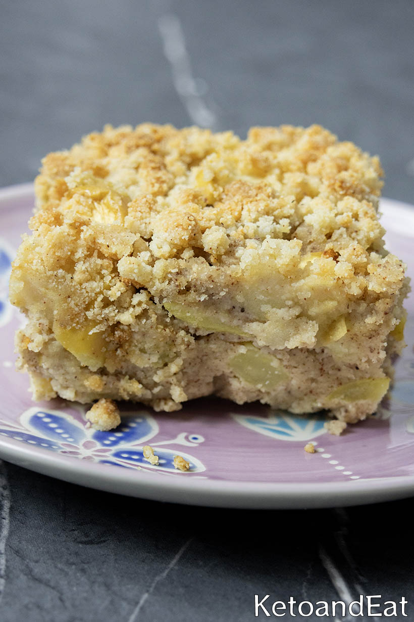 Keto Apple Cake