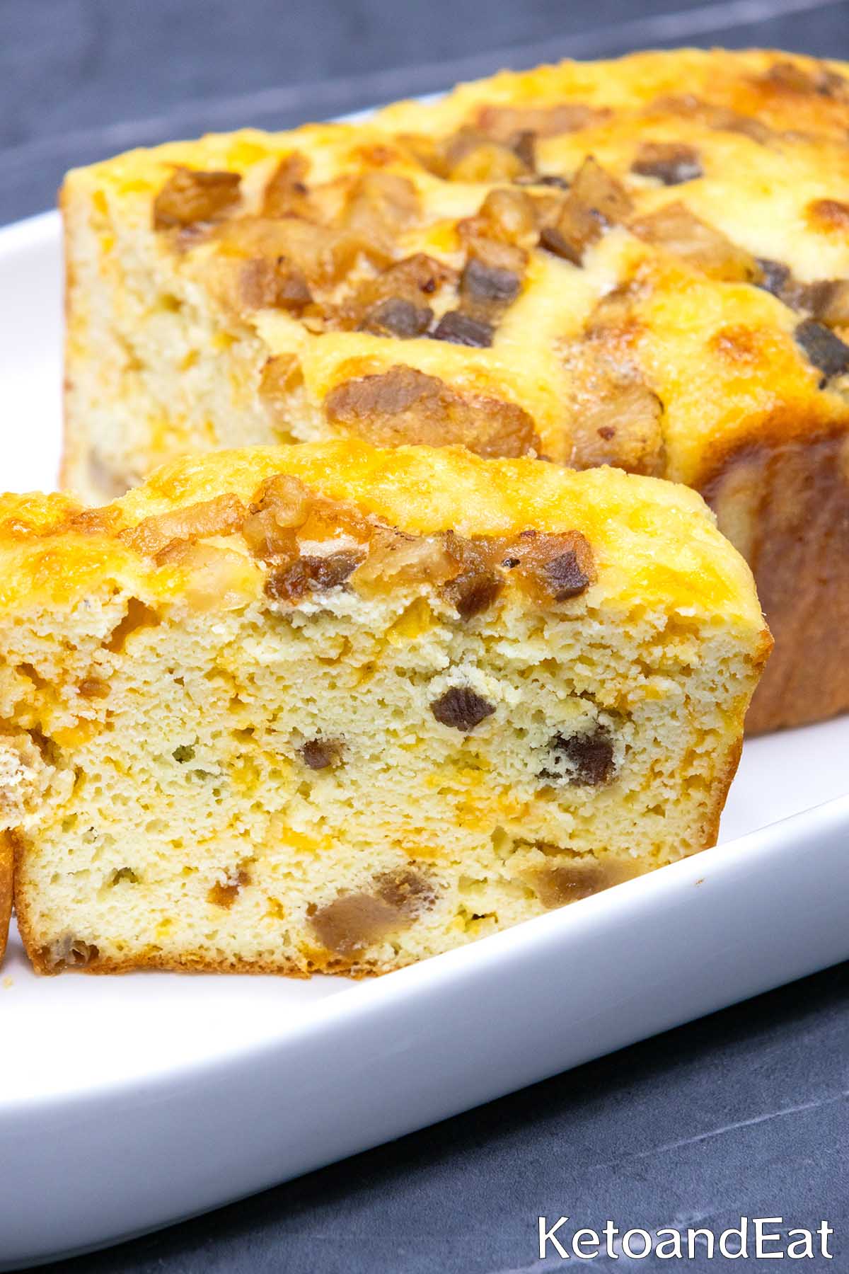 Keto Bacon Cheddar Bread Recipe