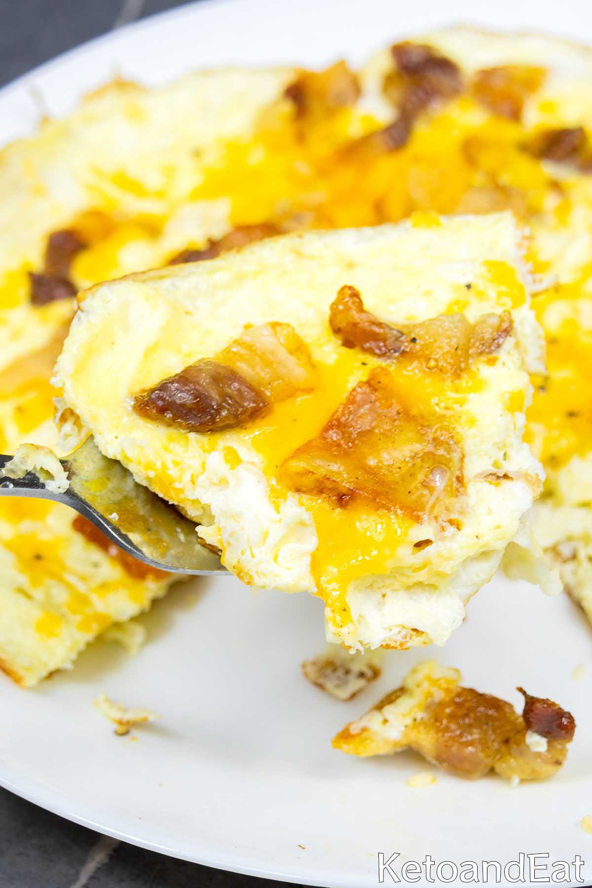 Keto Bacon Cheese Omelette Recipe