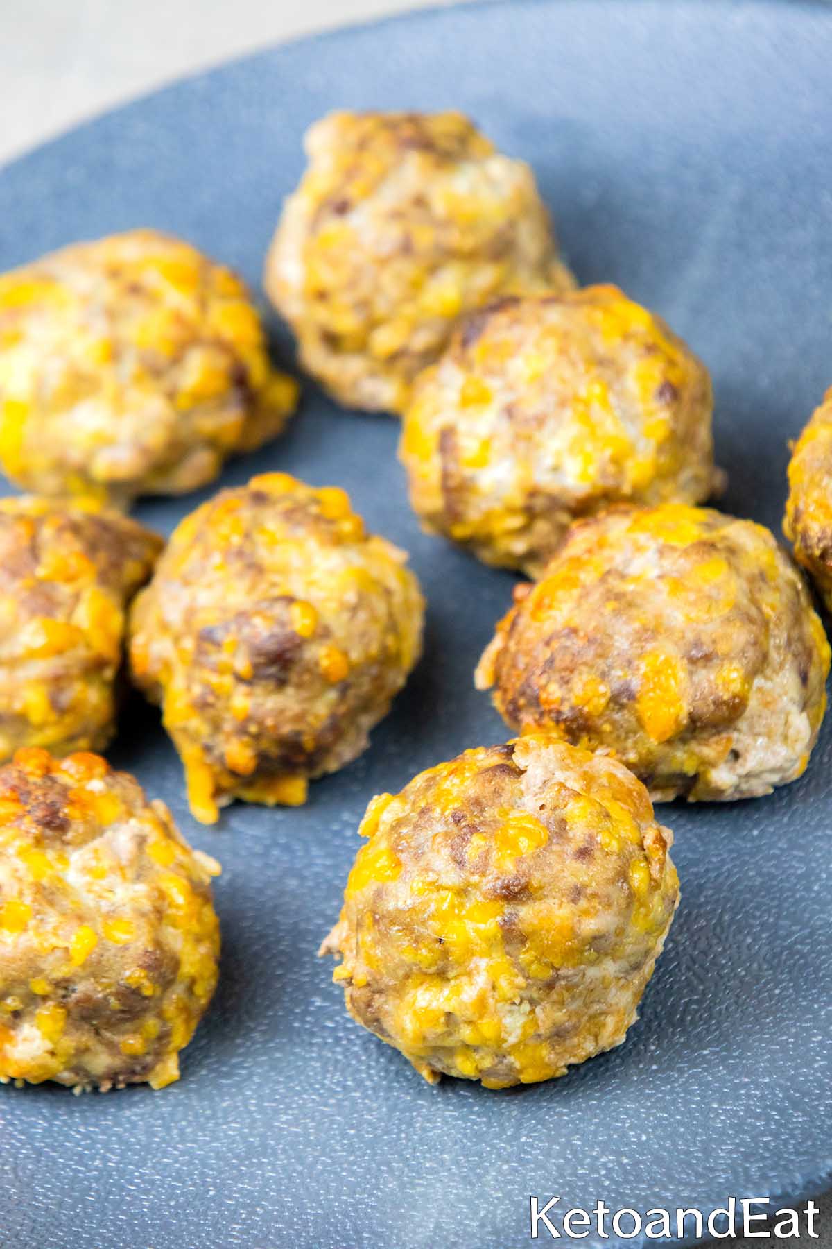 Breakfast Cheesy Meatballs
