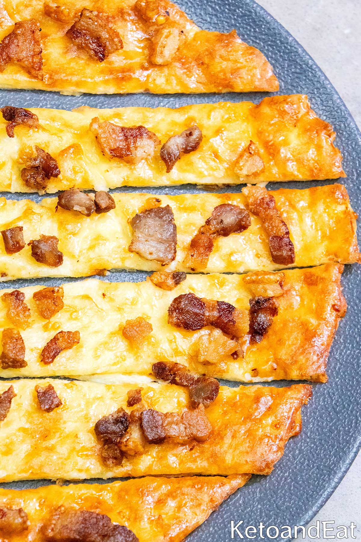 Keto Cheese Bacon Bread Recipe