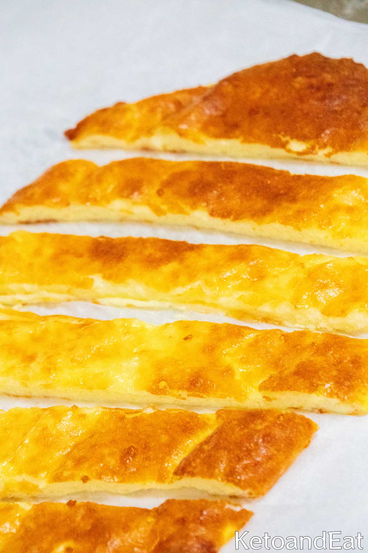 Keto Cheesy Bread