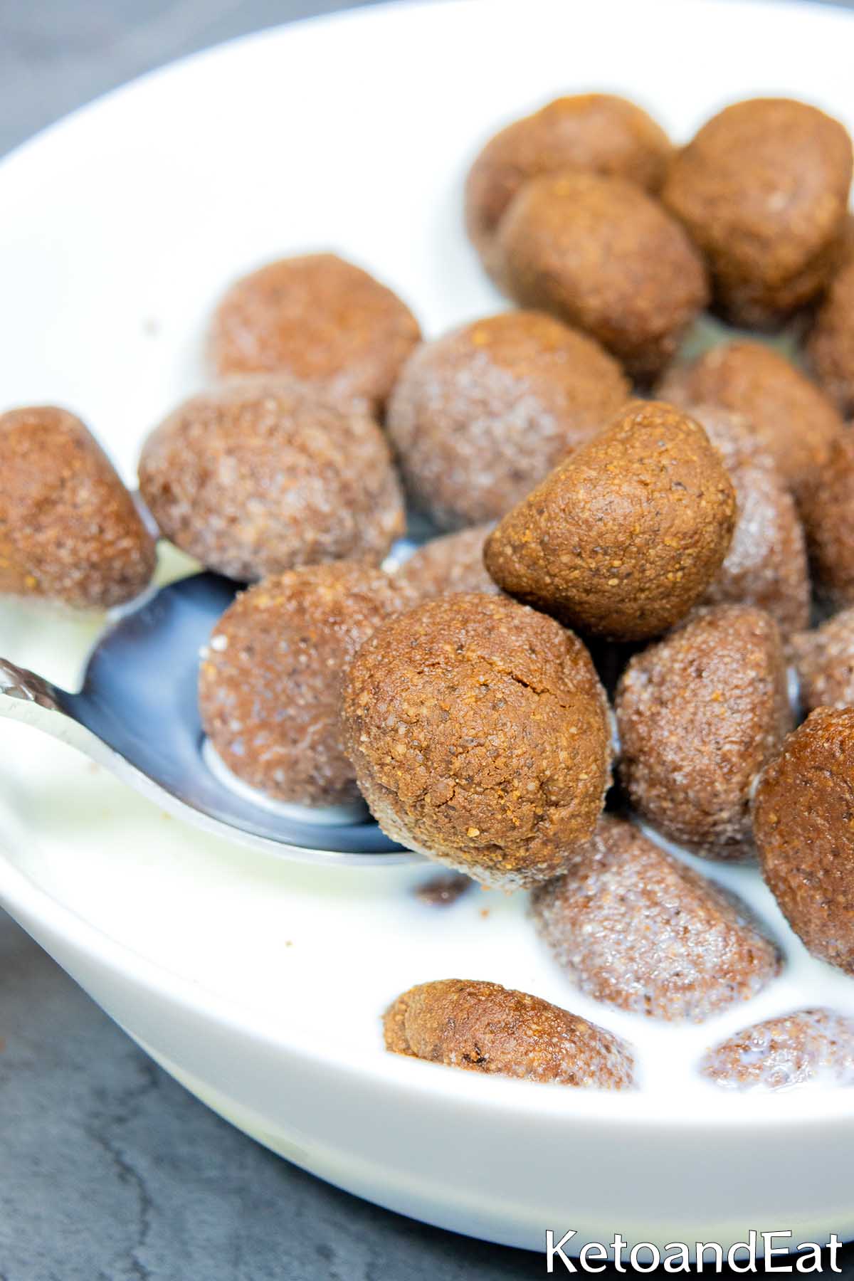 Keto Chocolate Cereals