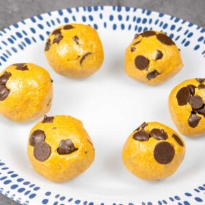 Keto Chocolate Peanut Butter Balls
