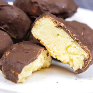 Keto Coconut Chocolate Cookies