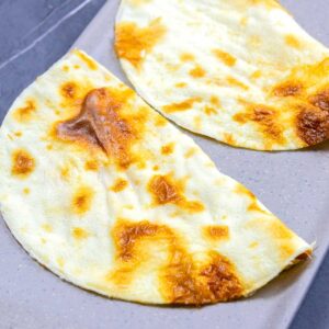 Keto Cottage Cheese Flatbread