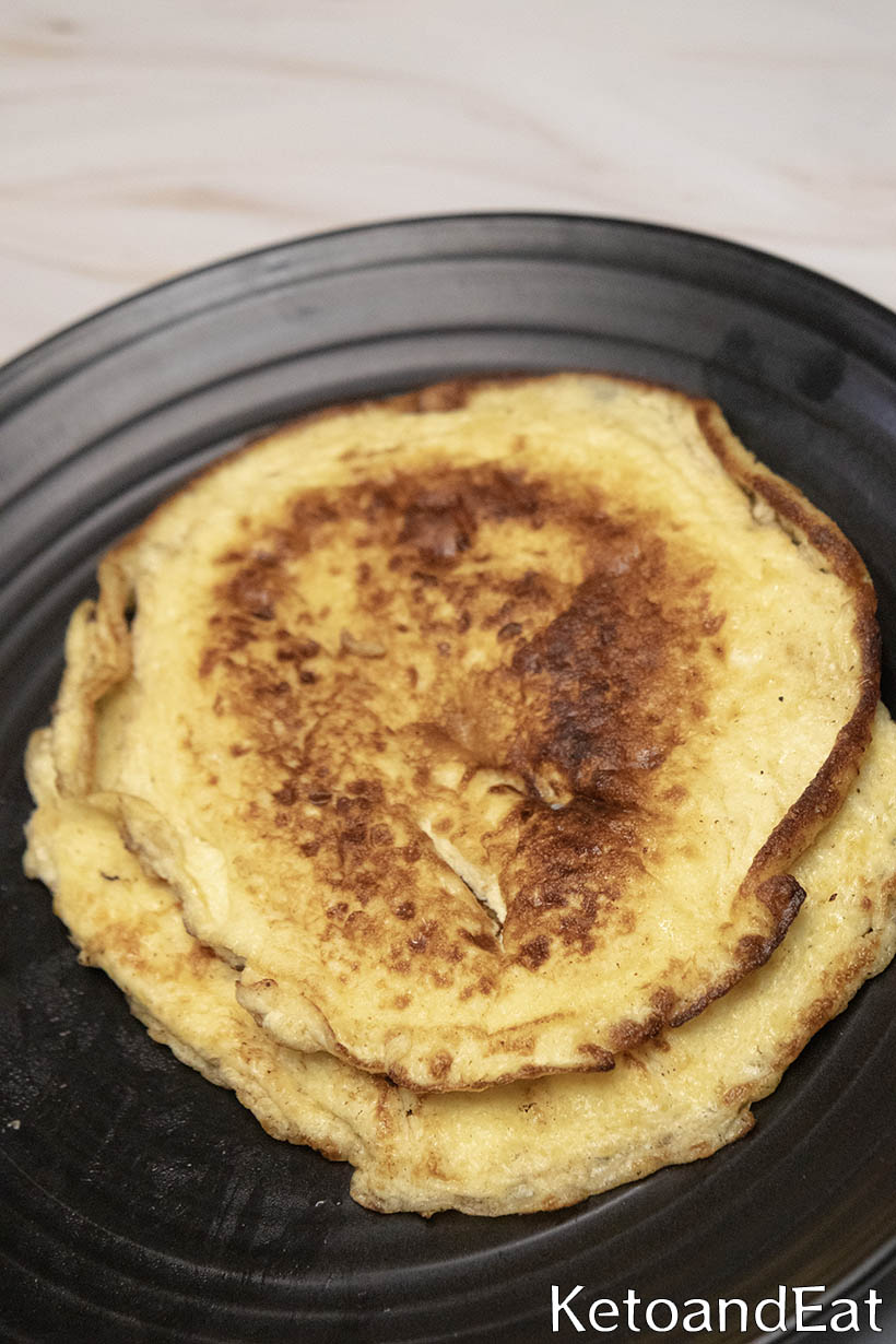 Keto Cream Cheese Pancakes Recipe