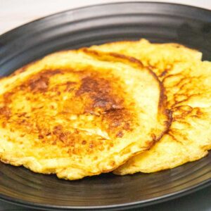 Keto Cream Cheese Pancakes