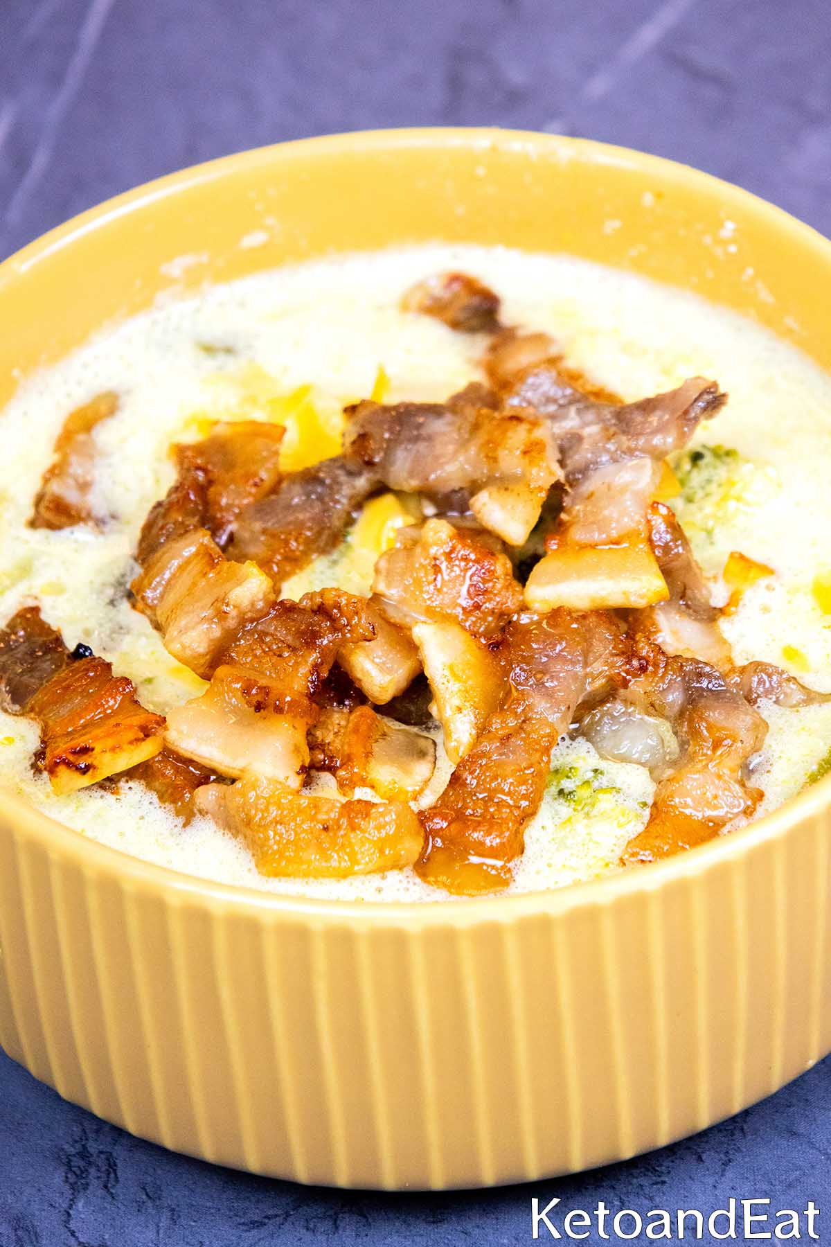 Keto Creamy Broccoli & Bacon Soup
