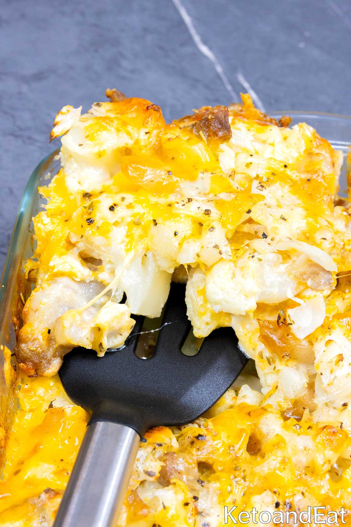 Keto Creamy Cauliflower & Bacon Casserole