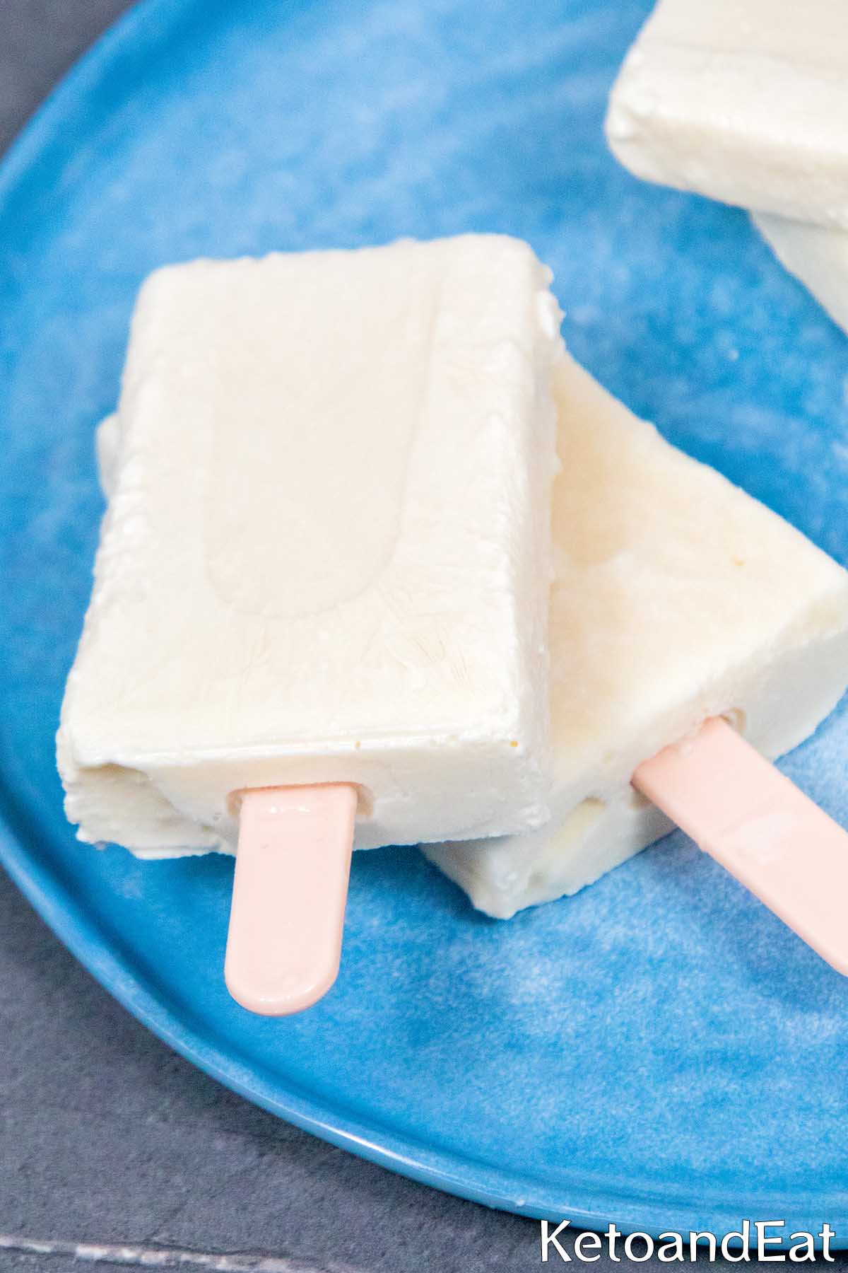 Keto Creamy Popsicles