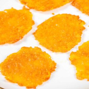 Keto Crispy Cheddar Chips