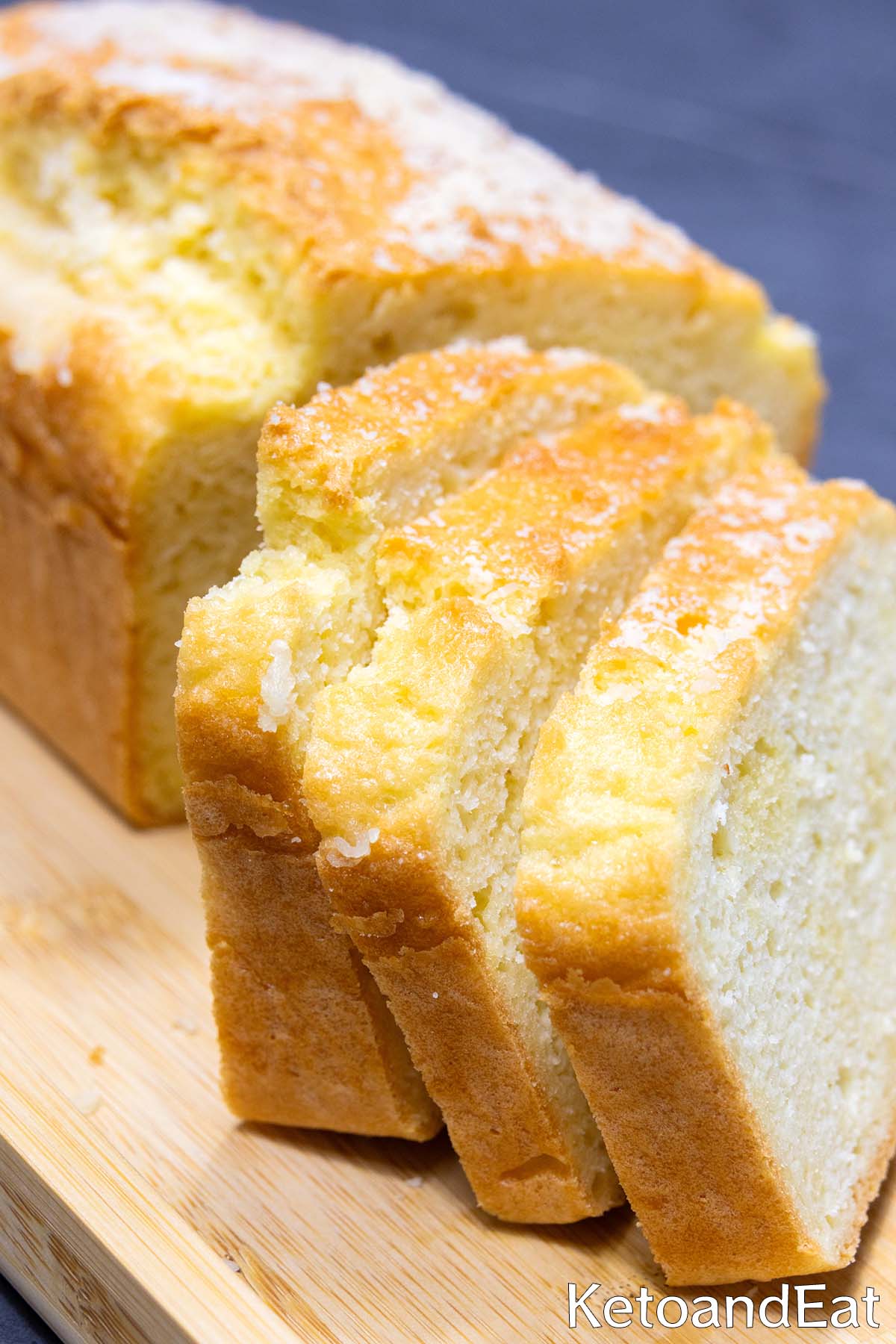 Keto Fluffy Parmesan Bread Recipe