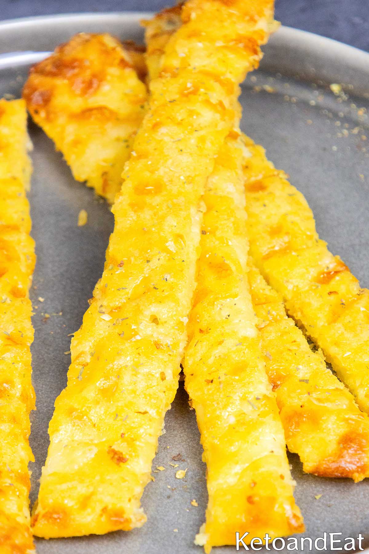 Keto Garlic Breadsticks 4