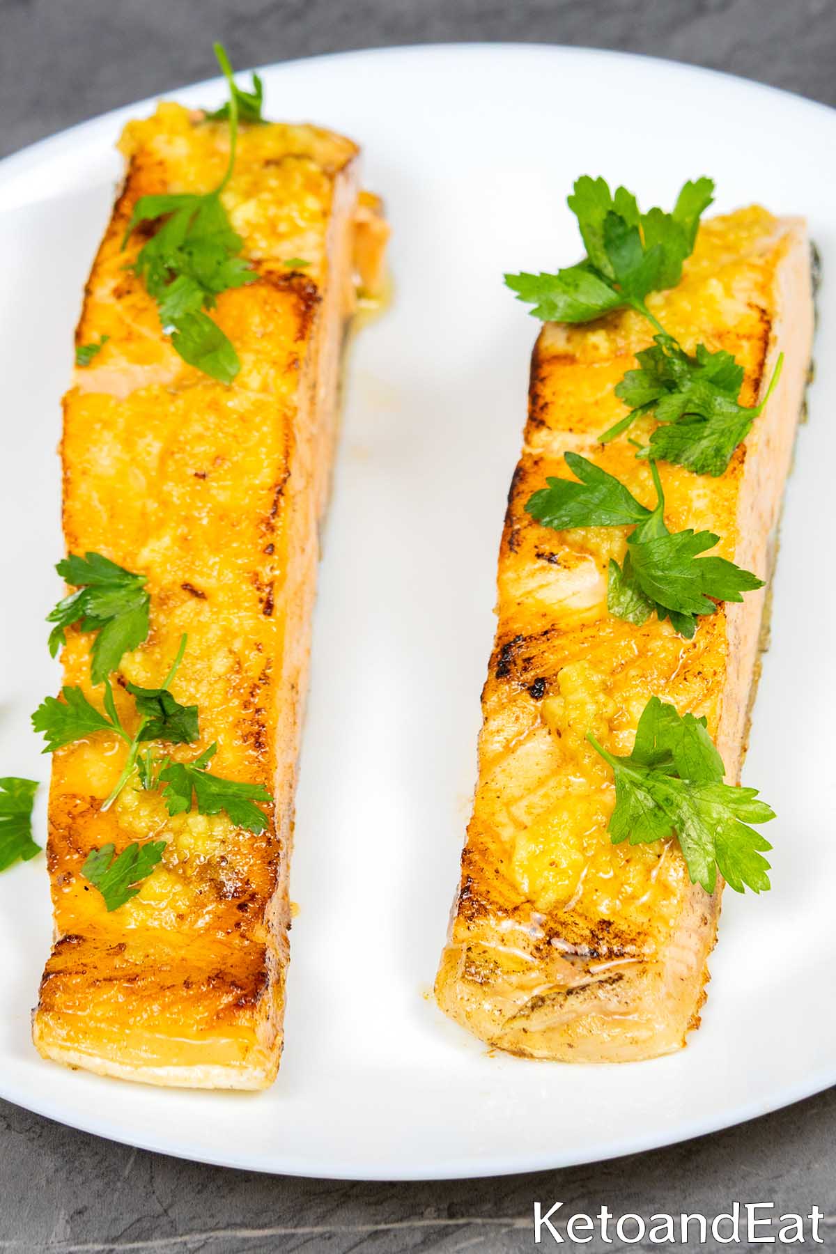 Keto Garlic Butter Salmon Recipe