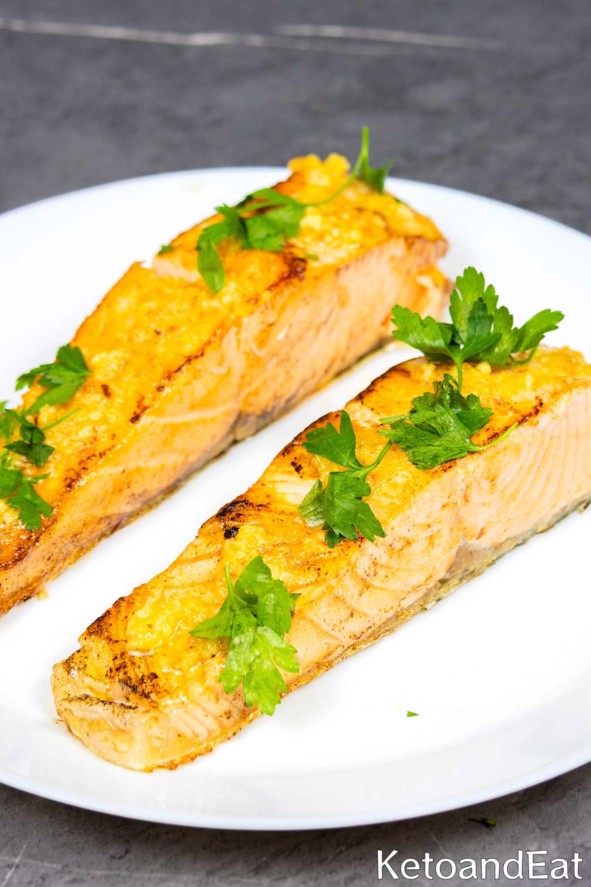 Keto Garlic Butter Salmon