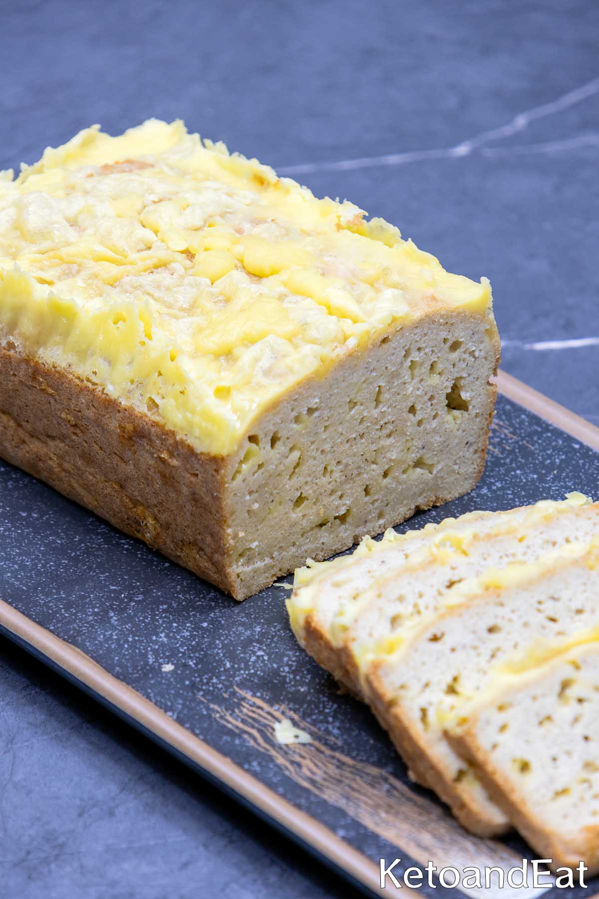 Keto Golden Gouda Bread Recipe