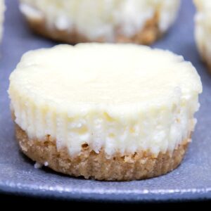 Keto Mini Cheesecake Bites