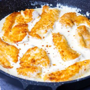 Keto One Pan Creamy Chicken