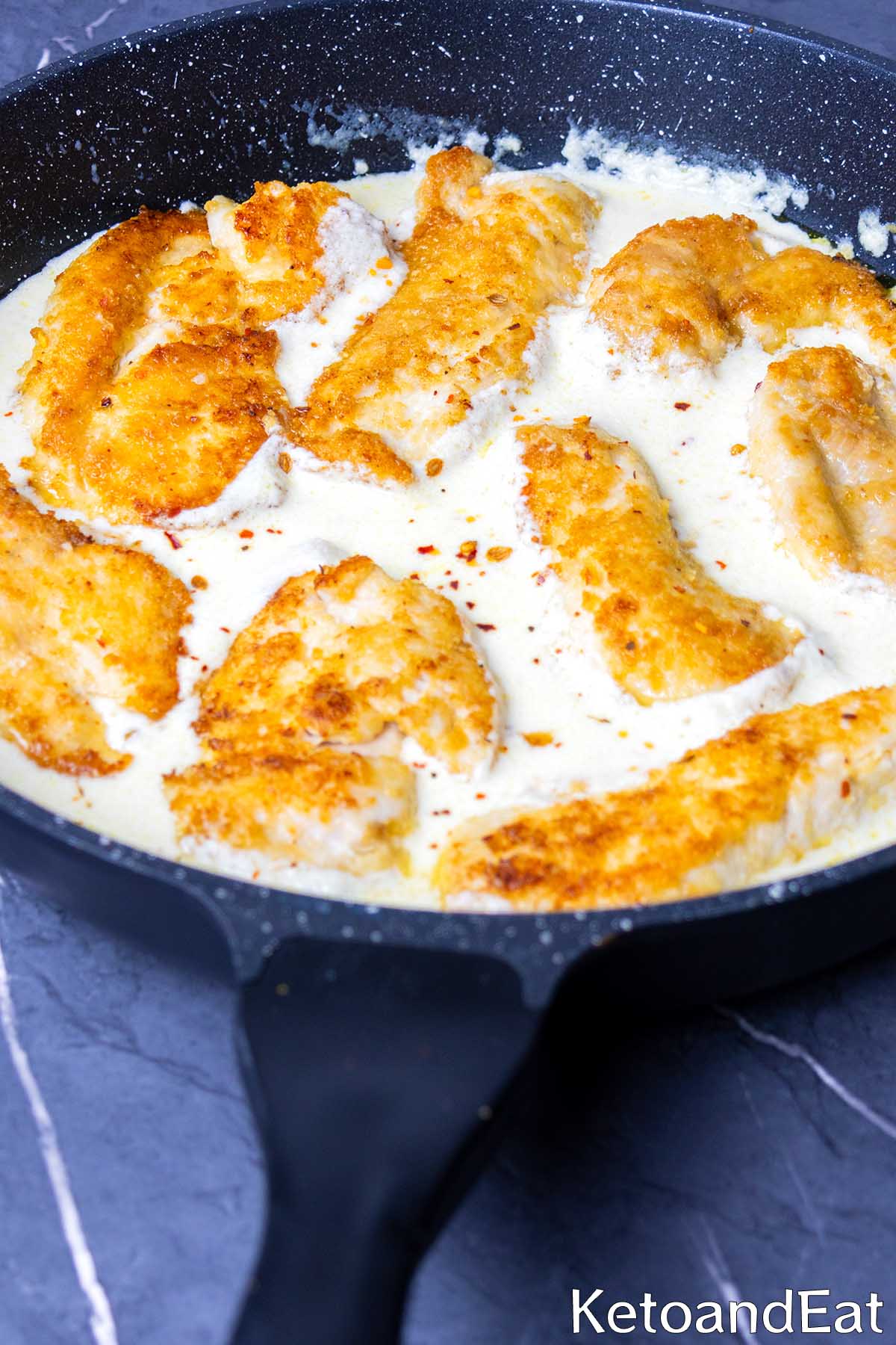 Keto One Pan Creamy Chicken