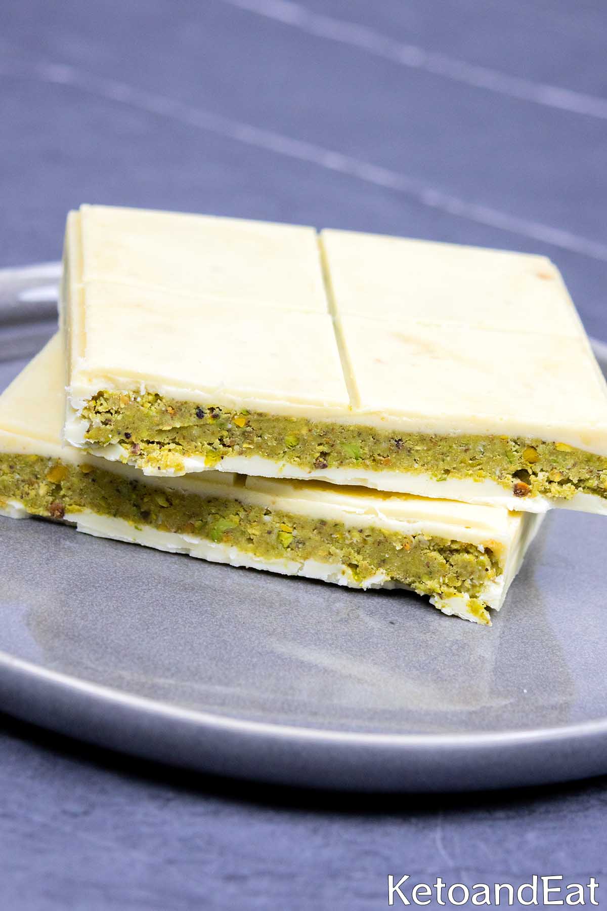 Keto Pistachio Chocolate Bar