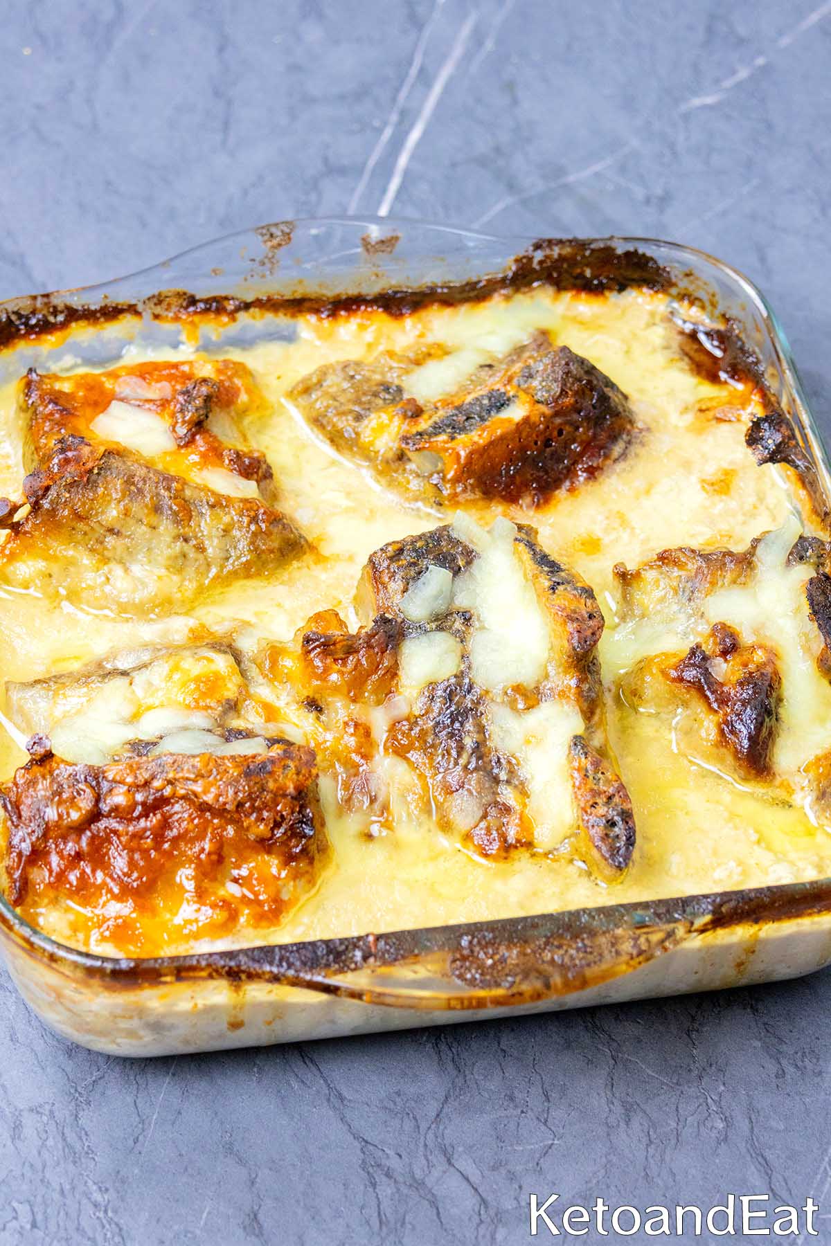 Keto Roast Beef in Cream Sauce