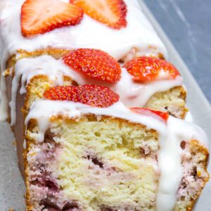 Keto Strawberry Lemonade Cake