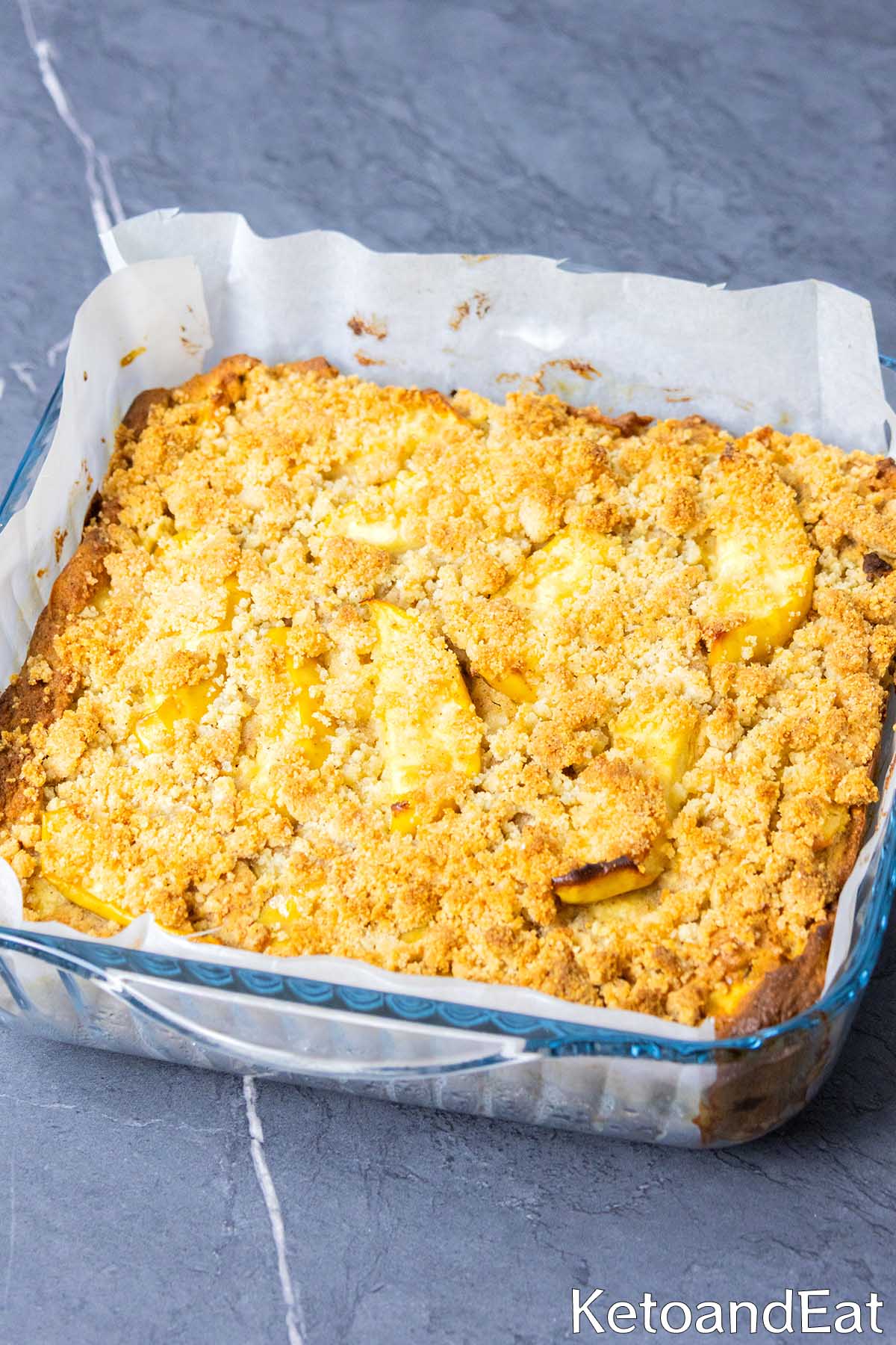 KetoAndEat Apple Cake
