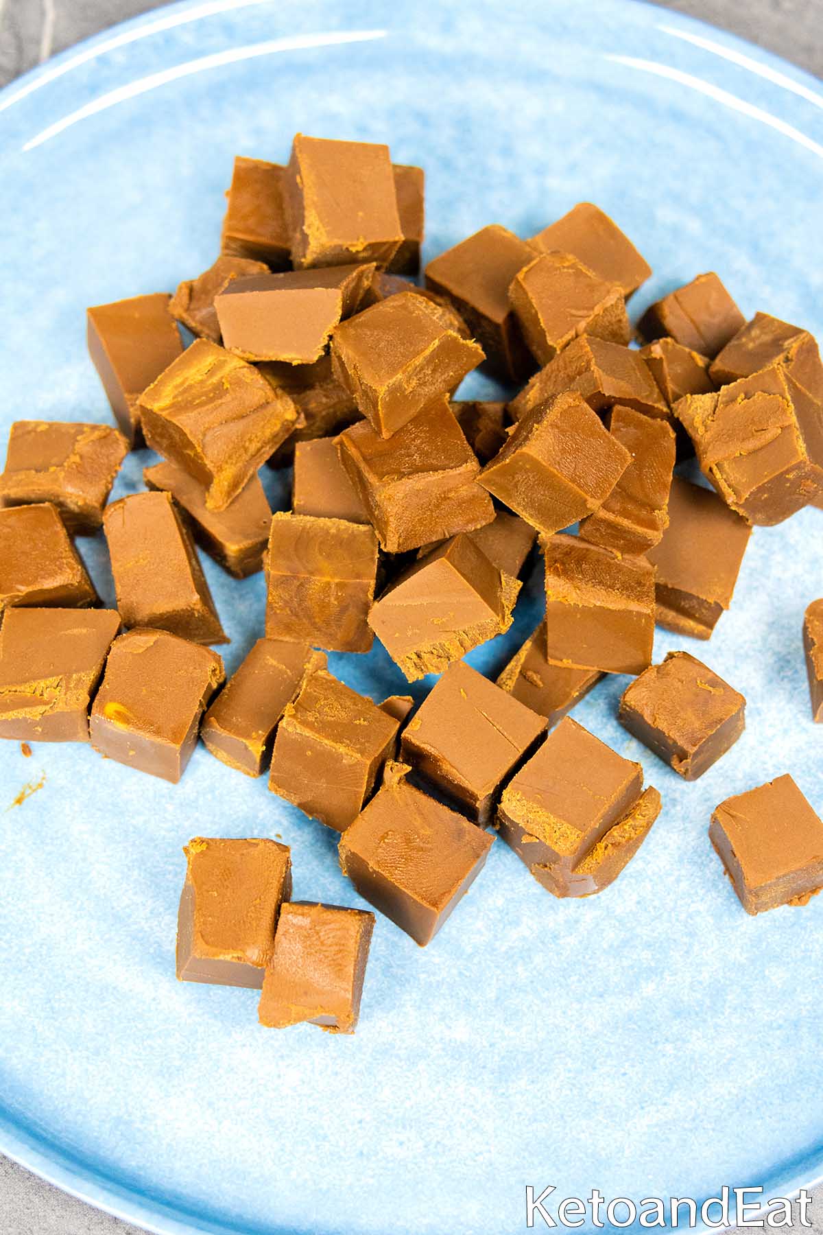 KetoAndEat Keto Mini Fudge Cubes
