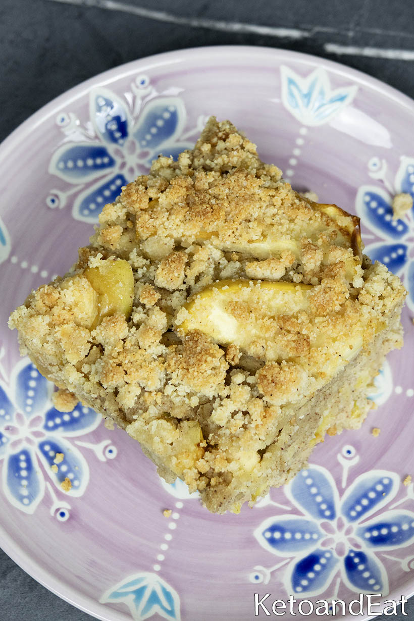 Low Carb Apple Cake