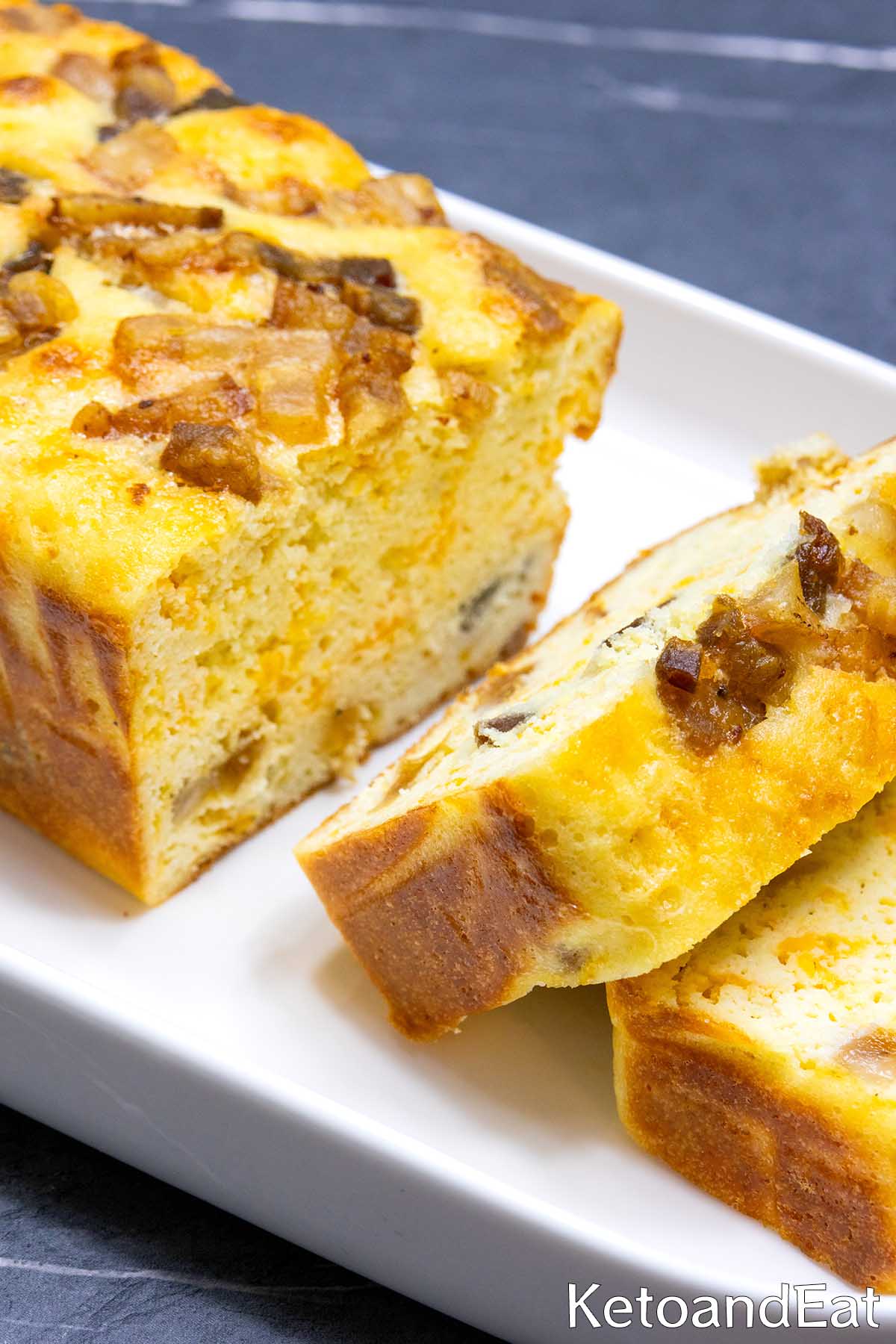Low Carb Bacon Cheddar Bread